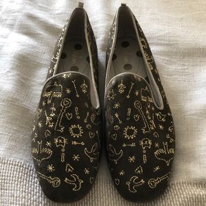 Boden Elsie embroidered loafers